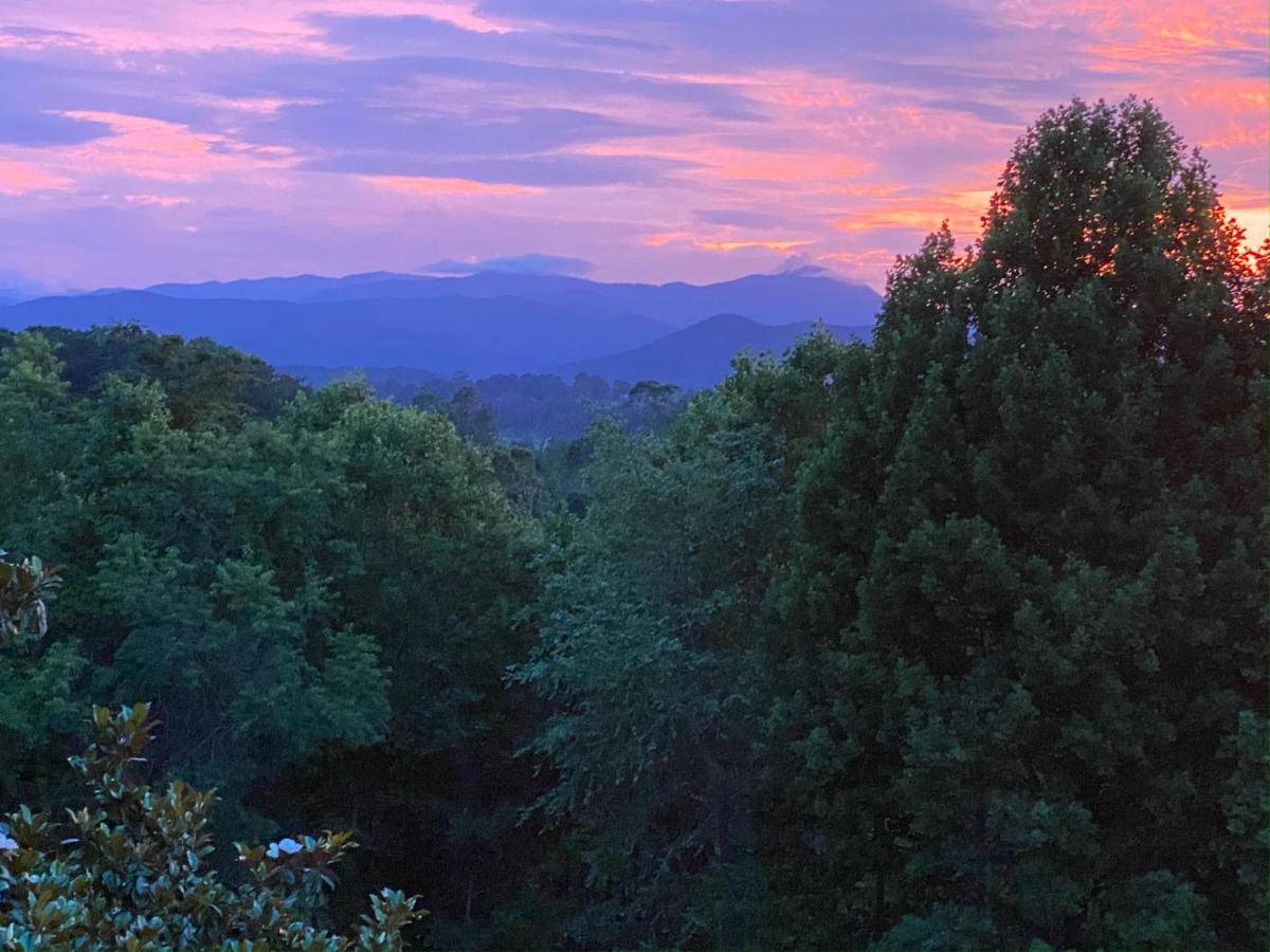 Skylaranna Resort & Spa Hendersonville Eksteriør billede